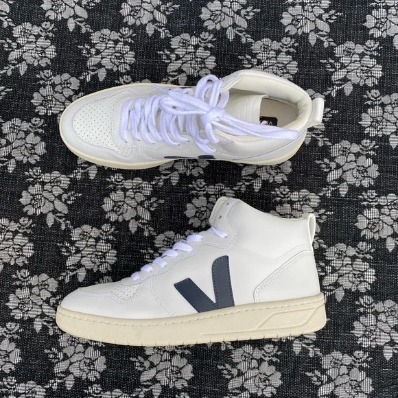 Veja V-15 Leather White Nautico High Top Women's size 9.5 - Picture 3 of 16